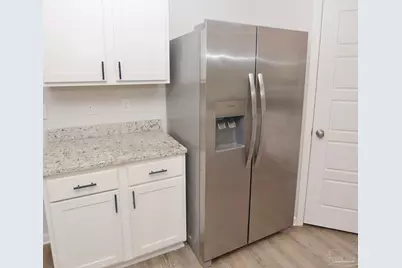 6359 Burrow Ln, Pensacola, FL 32526 - Photo 12