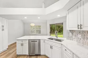 2830 Masters Blvd, Navarre, FL 32566 - Photo 26