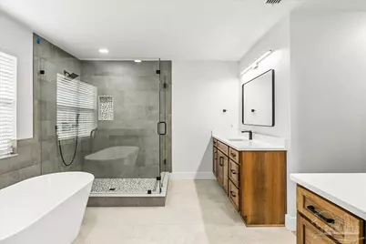 2830 Masters Blvd, Navarre, FL 32566 - Photo 34