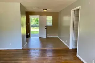 1165 Webster Dr, Pensacola, FL 32505 - Photo 8