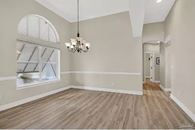 1136 Naples Dr, Pensacola, FL 32507 - Photo 6