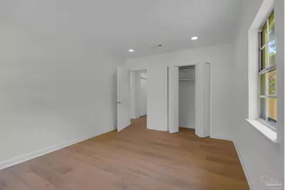 5745 Avenida Robledal, Pensacola, FL 32504 - Photo 8