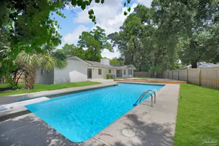 5745 Avenida Robledal, Pensacola, FL 32504 - Photo 1