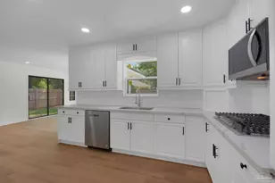 5745 Avenida Robledal, Pensacola, FL 32504 - Photo 18