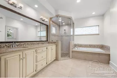 4700 Bohemia Dr, Pensacola, FL 32504 - Photo 40