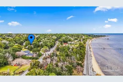 4700 Bohemia Dr, Pensacola, FL 32504 - Photo 4