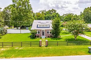 1057 Pauline St, Cantonment, FL 32533 - Photo 1