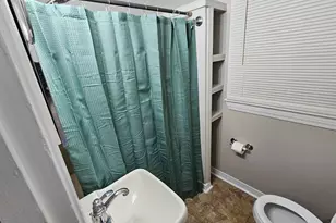 202 Edgewater Dr, Pensacola, FL 32507 - Photo 36