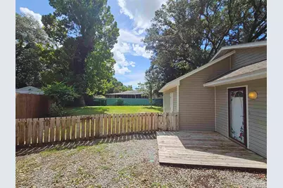 202 Edgewater Dr, Pensacola, FL 32507 - Photo 6