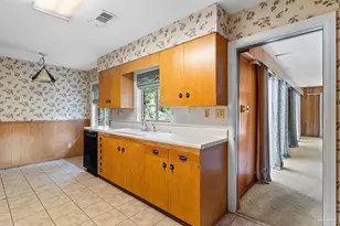 1611 Bayou Blvd, Pensacola, FL 32503 - Photo 6