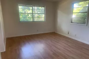 3204 E Gonzales St, Pensacola, FL 32503 - Photo 4