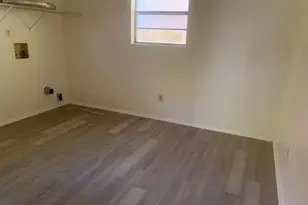 3204 E Gonzales St, Pensacola, FL 32503 - Photo 10