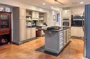 2240 Fleance Dr, Pensacola, FL 32503 - Photo 6