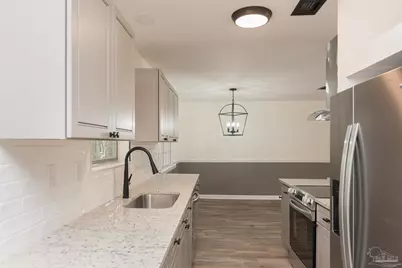 4930 Rugby Ct, Pensacola, FL 32504 - Photo 6