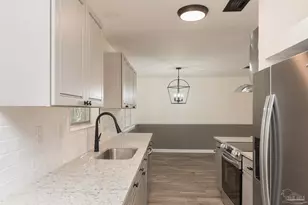 4930 Rugby Ct, Pensacola, FL 32504 - Photo 6