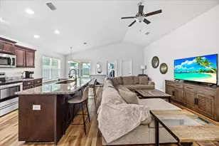 5053 Quarter Deck St, Pensacola, FL 32526 - Photo 12