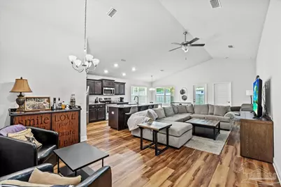 5053 Quarter Deck St, Pensacola, FL 32526 - Photo 10