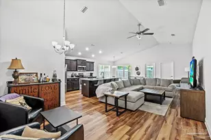 5053 Quarter Deck St, Pensacola, FL 32526 - Photo 10