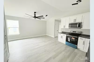 3223 Damon Dr, Milton, FL 32583 - Photo 4