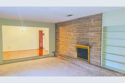 3040 Logan Dr, Pensacola, FL 32503 - Photo 6