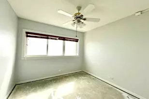 825 Bayshore Dr, Pensacola, FL 32507 - Photo 12