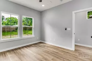 312 E Blount St, Pensacola, FL 32503 - Photo 14