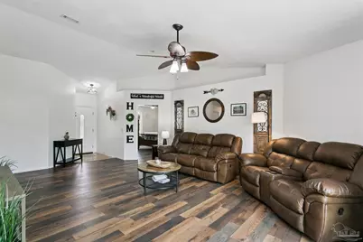 9079 Caribbean Dr, Pensacola, FL 32506 - Photo 10