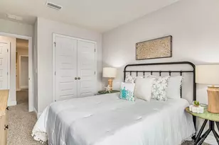 7131 Village Ln, Pensacola, FL 32504 - Photo 12