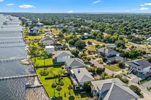 3344 Edgewater Dr, Gulf Breeze, FL 32563 - Photo 2