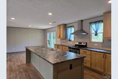 8594 Alvarado Calzada, Pensacola, FL 32507 - Photo 8