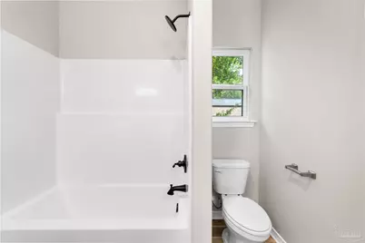 308 N E St, Pensacola, FL 32501 - Photo 6