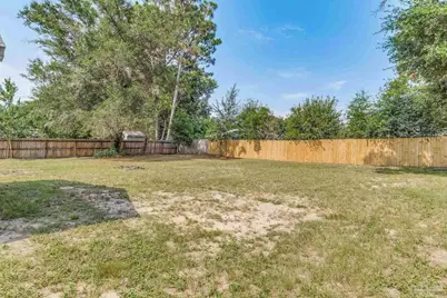 3609 Pebble Ln, Milton, FL 32583 - Photo 6