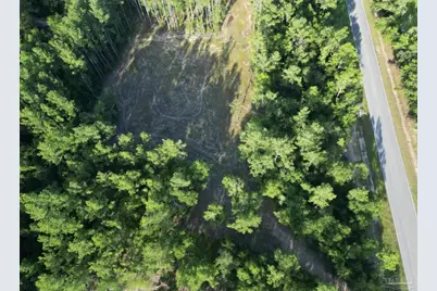 5810 Colts Crossing Ln, Milton, FL 32570 - Photo 10