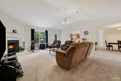 4898 Jaimee Leigh Dr, Milton, FL 32570 - Photo 4