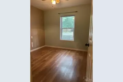 6568 Sinclair St, Milton, FL 32570 - Photo 2