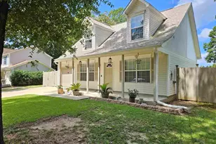 7165 8 Mile Creek Rd, Pensacola, FL 32526 - Photo 2