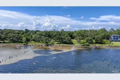 5161 Soundside Dr, Gulf Breeze, FL 32563 - Photo 20