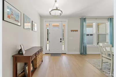 302 Camelia St, Gulf Breeze, FL 32561 - Photo 14