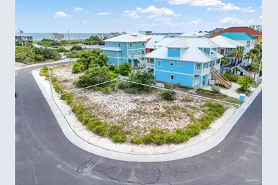 400 Gulfview Ln, Pensacola, FL 32507 - Photo 6