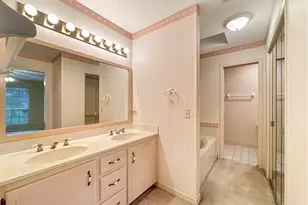 6074 Sunnyridge Dr, Milton, FL 32570 - Photo 18