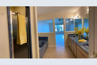 6735 Tidewater Dr, Navarre, FL 32566 - Photo 22