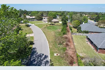 2808 Lido Blvd, Gulf Breeze, FL 32563 - Photo 10