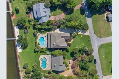 2940 Coral Strip Pkwy, Gulf Breeze, FL 32563 - Photo 4