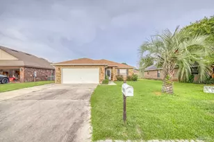 4907 Makenna Cir, Pace, FL 32571 - Photo 2