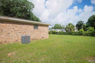 1300 E Leonard St, Pensacola, FL 32503 - Photo 40