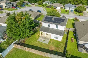 1944 Crosscreek Cir, Gulf Breeze, FL 32563 - Photo 32