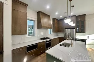 1003 W Wright St, Pensacola, FL 32502 - Photo 12