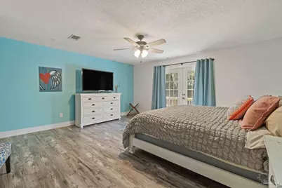 1555 Oak Shore Dr, Gulf Breeze, FL 32563 - Photo 32
