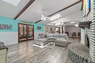 1555 Oak Shore Dr, Gulf Breeze, FL 32563 - Photo 14