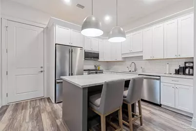 805 Covington Pl E, Pensacola, FL 32502 - Photo 4